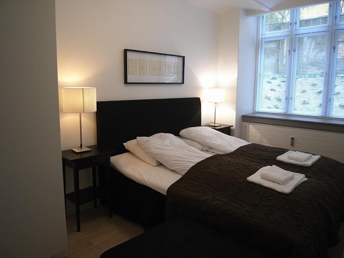 2-bedroom In The Heart Of Apartment Copenhagen